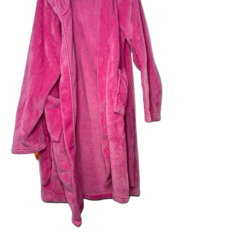 Vibrant Pink Plush Robe - Picture 1 of 1